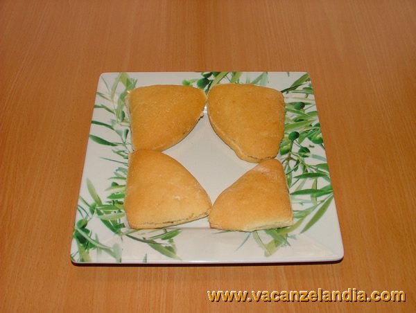 pane_arabo_salsa_tartufo_bianco_pregiato