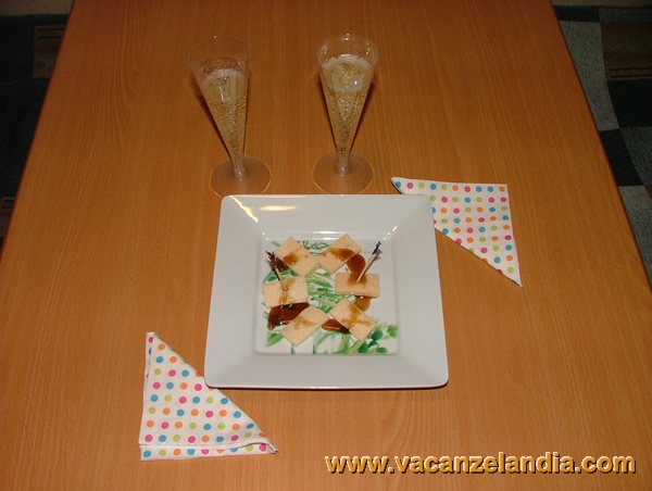 parmigiano_reggiano_miele_aceto_balsamico