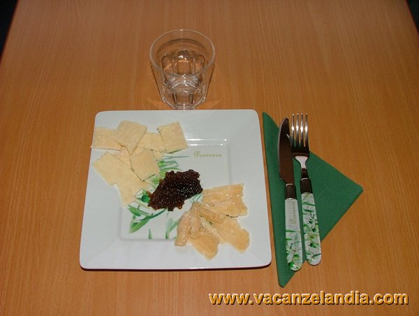 formaggi_composta_cipolle_rosse