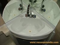 riparazione lavandino toilette 62