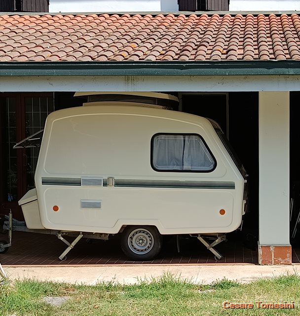 caravan garage