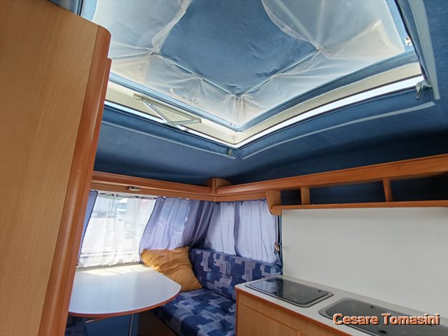 caravan interno