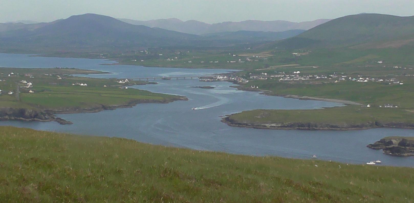 veduta oceano scogliere valencia island