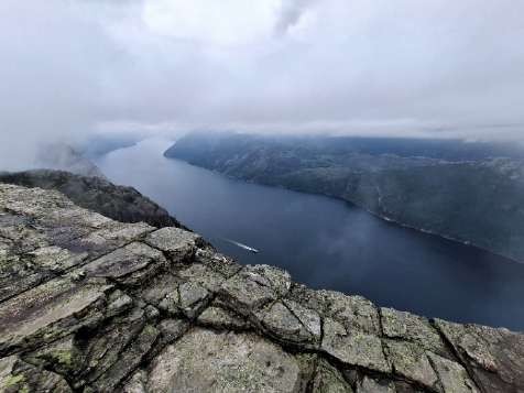 Preikestolen2