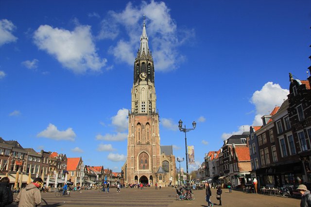 Delft piazza