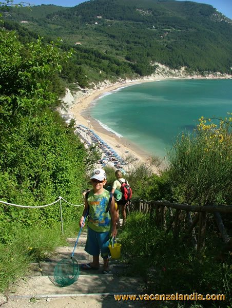 Vacanzelandia Itinerari Diari Di Viaggio Marche Conero